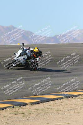 media/Nov-12-2023-SoCal Trackdays (Sun) [[5d1fba4e7d]]/Bowl (930am)/